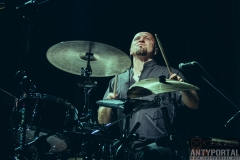 Konrad-Ciesielski-Koniec-Collective-Live-23.05.25-Niebo-Warszawa-foto.-Adrian-Kosa-Kosiorek-All-Rights-Reserved-126