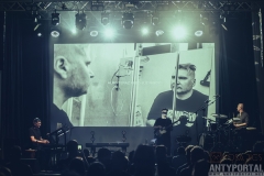 Konrad-Ciesielski-Koniec-Collective-Live-23.05.25-Niebo-Warszawa-foto.-Adrian-Kosa-Kosiorek-All-Rights-Reserved-161