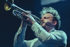 Konrad-Ciesielski-Koniec-Collective-Live-23.05.25-Niebo-Warszawa-foto.-Adrian-Kosa-Kosiorek-All-Rights-Reserved-69